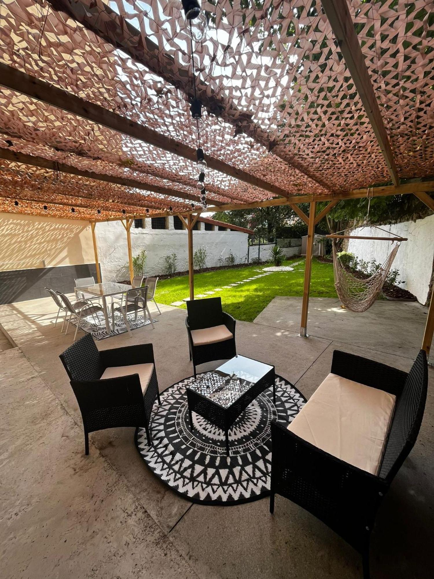 オビエドJardin En El Centro Catedralアパートメント エクステリア 写真